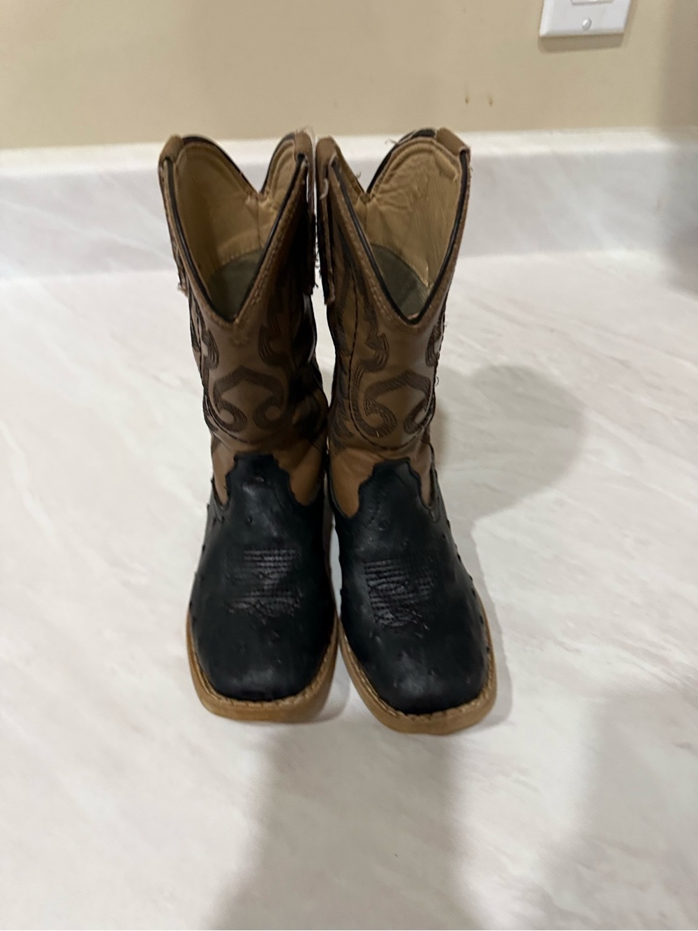 Two-Tone Roper Brown and Black Western Cowboy Boots